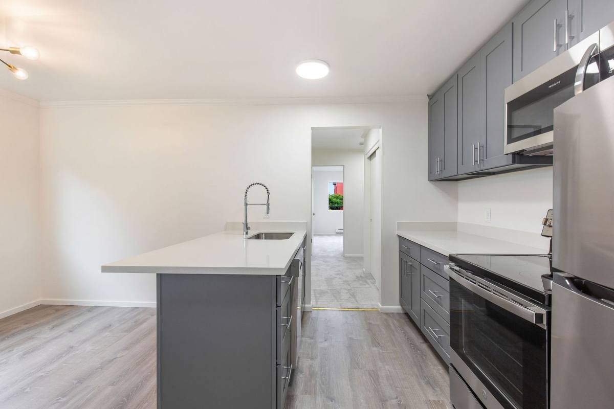 Apartment for rent at 2850 15th Ave W, Seattle, WA 98119