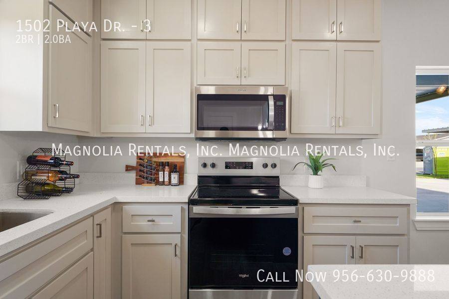 Apartment for rent at 1502 Playa Dr #3, Weslaco, TX 78596