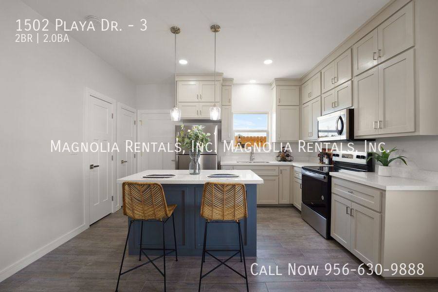 Apartment for rent at 1502 Playa Dr #3, Weslaco, TX 78596