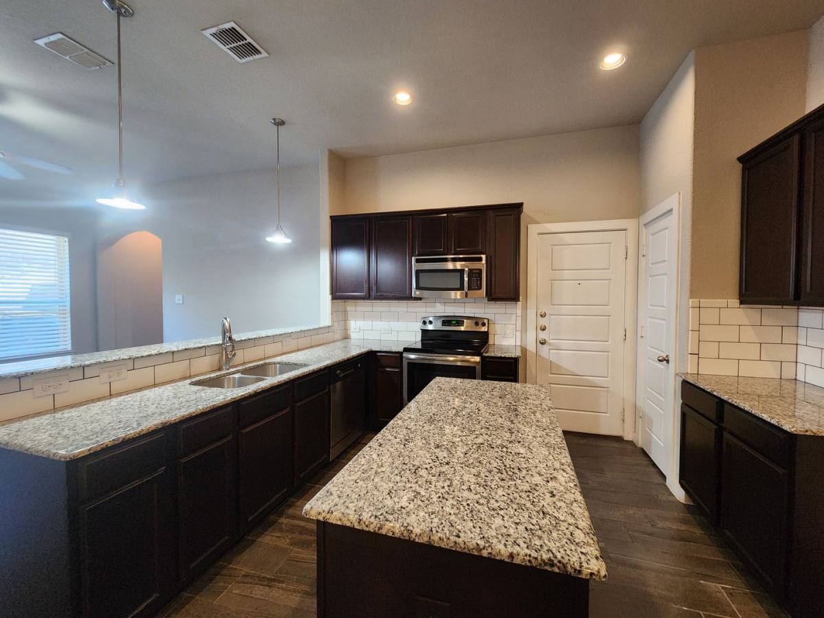 House for rent at 1143 Creekside Orchard, New Braunfels, TX 78130
