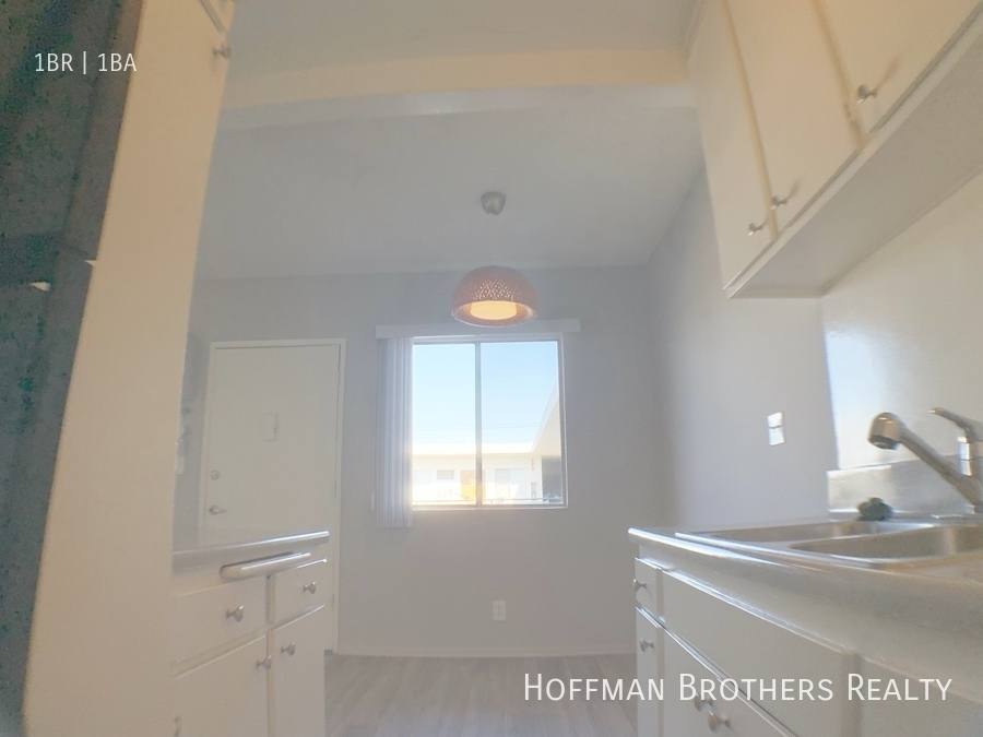 Apartment for rent at 3610 Midvale Ave #115, Los Angeles, CA 90034