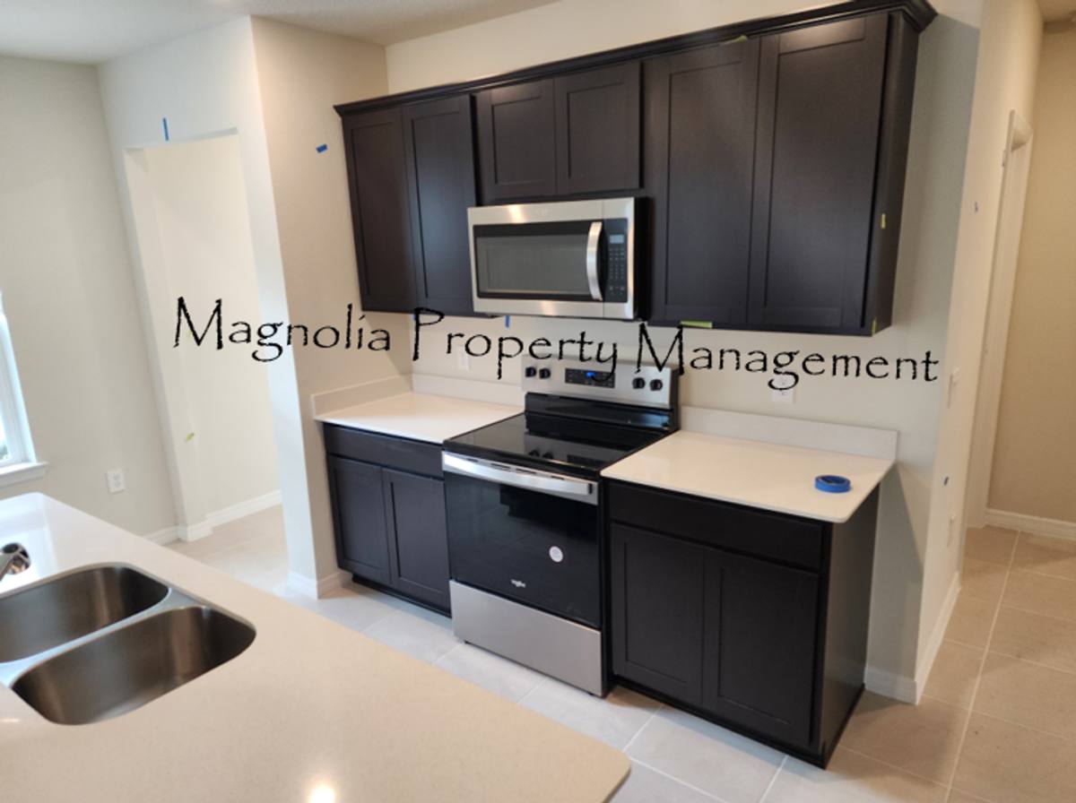 House for rent at 3619 Cambridge Brook Dr, Davenport, FL 33837
