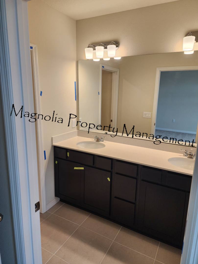 House for rent at 3619 Cambridge Brook Dr, Davenport, FL 33837