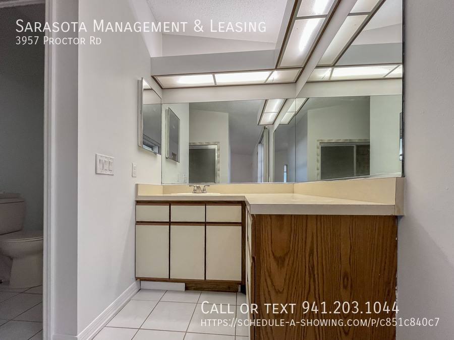 House for rent at 3957 Proctor Rd, Sarasota, FL 34233