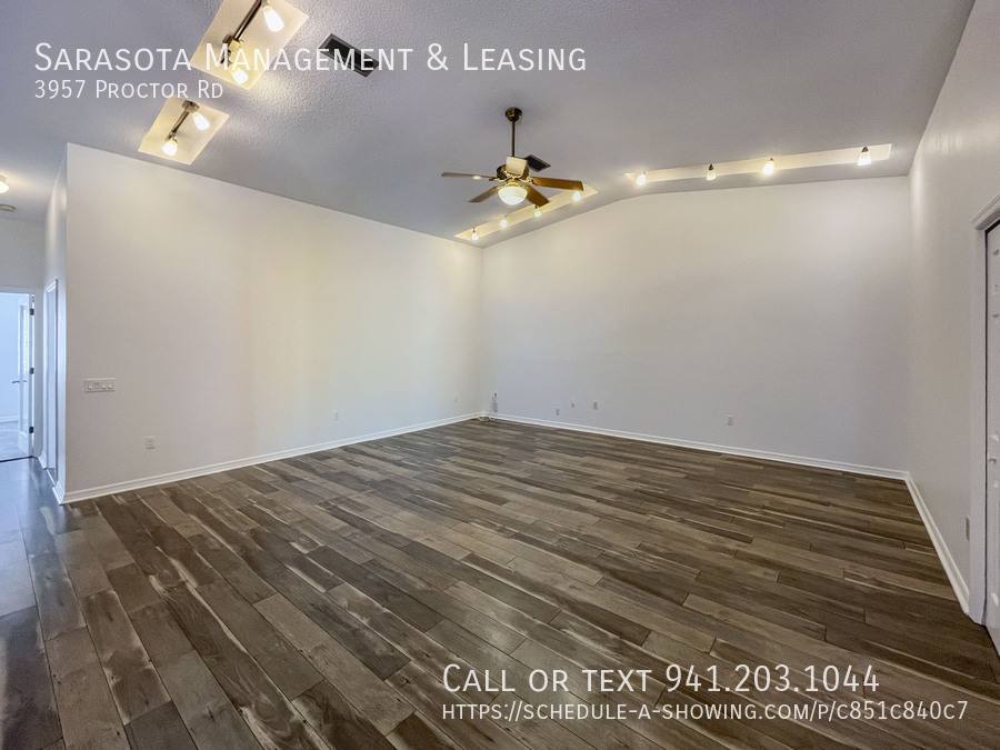 House for rent at 3957 Proctor Rd, Sarasota, FL 34233