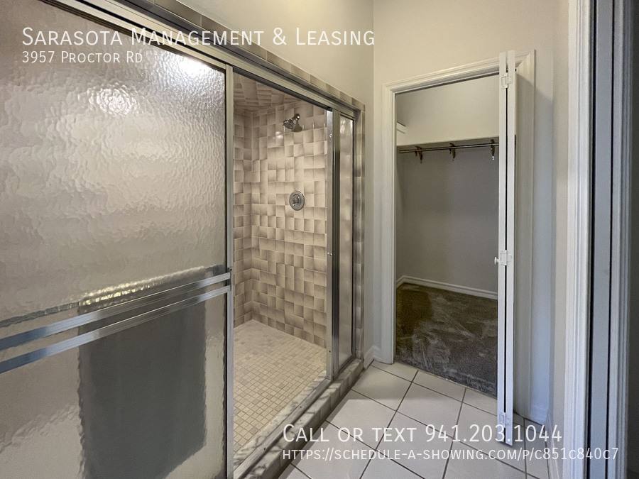 House for rent at 3957 Proctor Rd, Sarasota, FL 34233