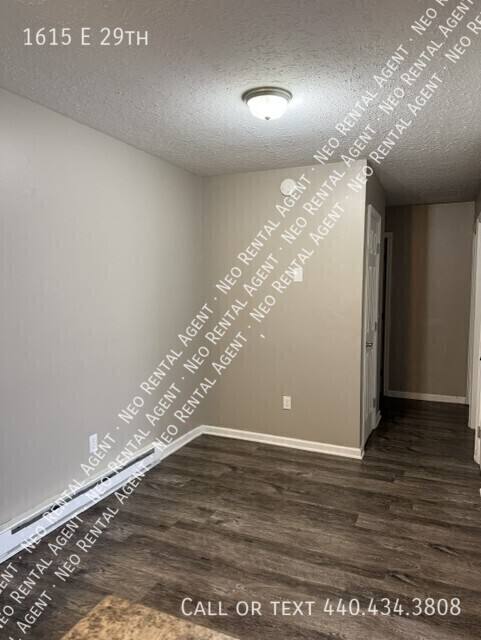 Apartment for rent at 1615 E 29th, Lorain, OH 44052