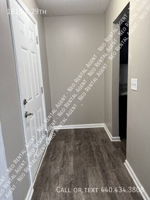 Apartment for rent at 1615 E 29th, Lorain, OH 44052