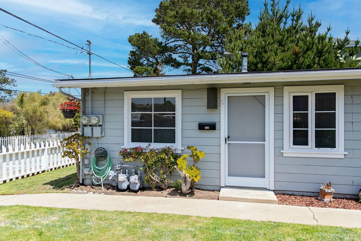 605 2nd St, Pacific Grove, CA 93950 - House for Rent - Image 1