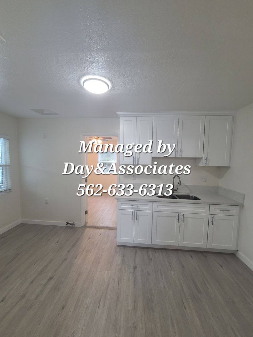 Apartment for rent at 11120 Pope Ave, Lynwood, CA 90262
