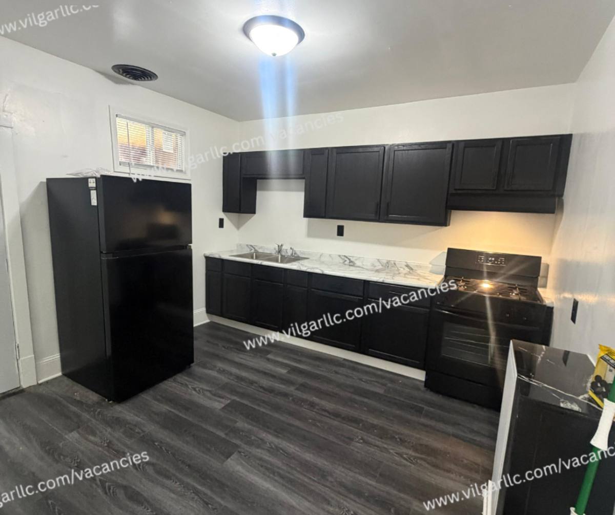 Apartment for rent at 1323 121st St, Whiting, IN 46394