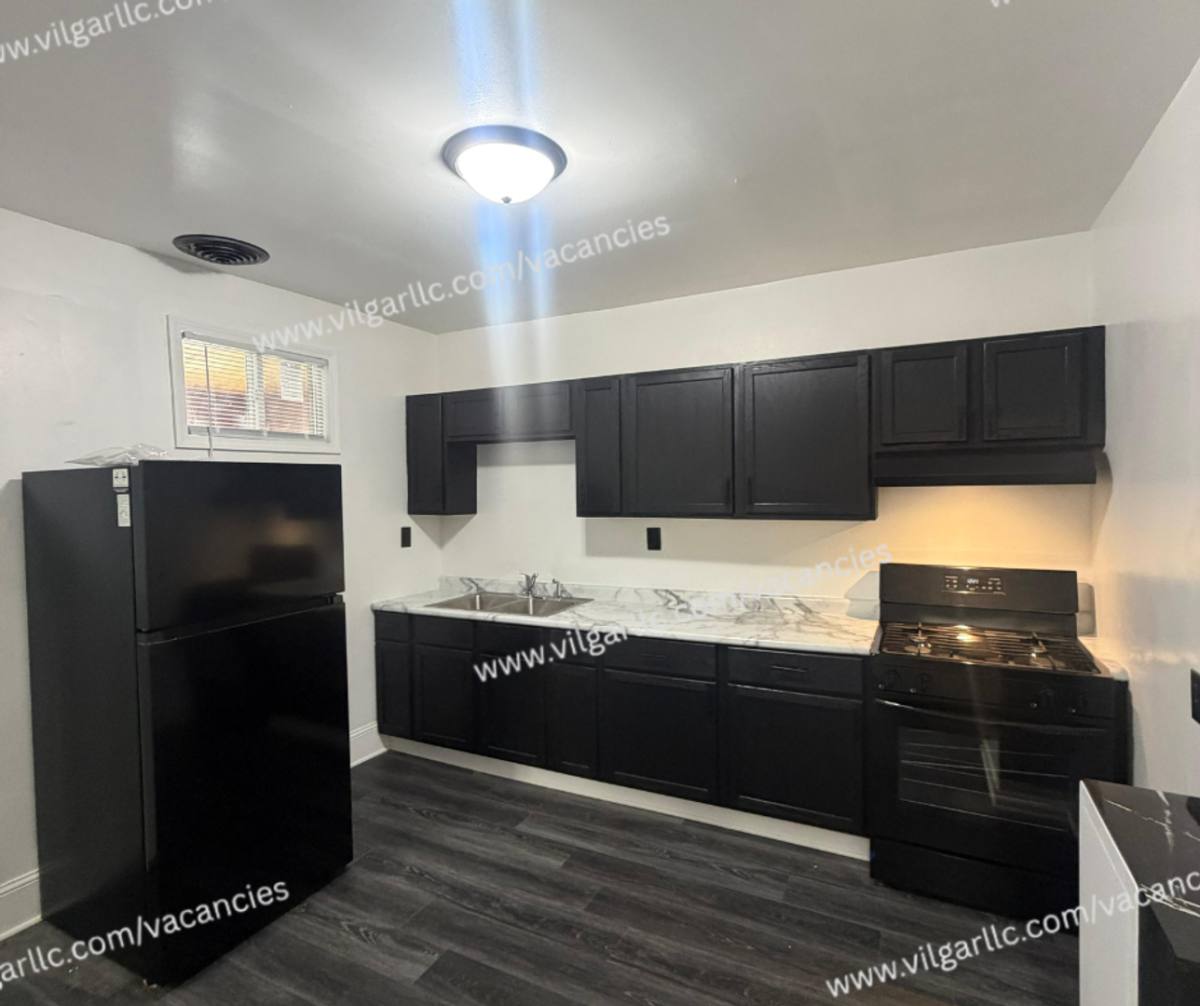 Apartment for rent at 1323 121st St, Whiting, IN 46394