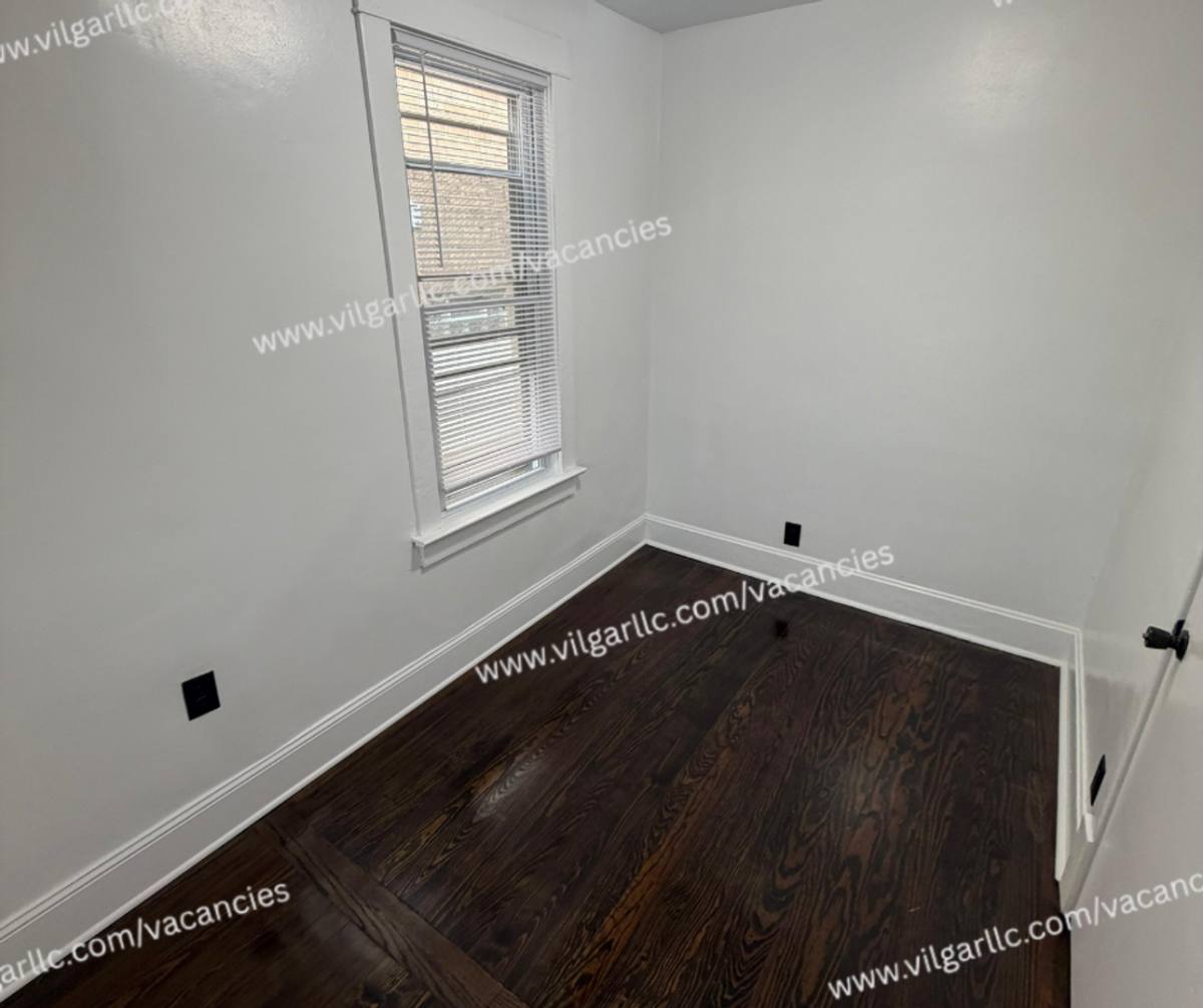 Apartment for rent at 1323 121st St, Whiting, IN 46394