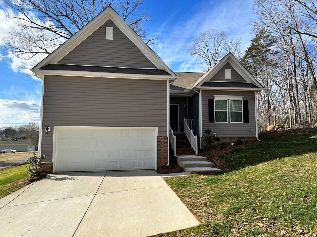 House for rent at 2805 Plantation Way, Albemarle, NC 28001