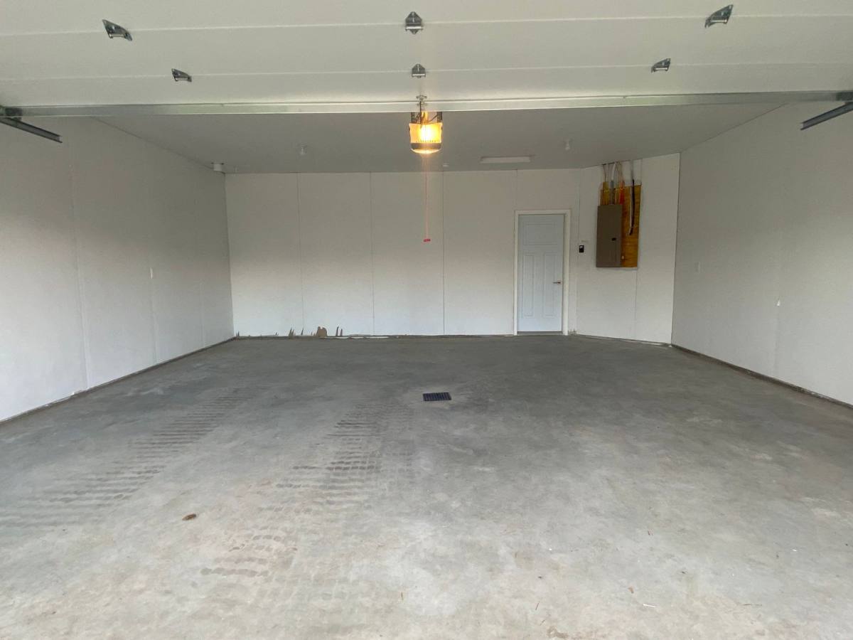House for rent at 6855 67th St S, Horace, ND 58047