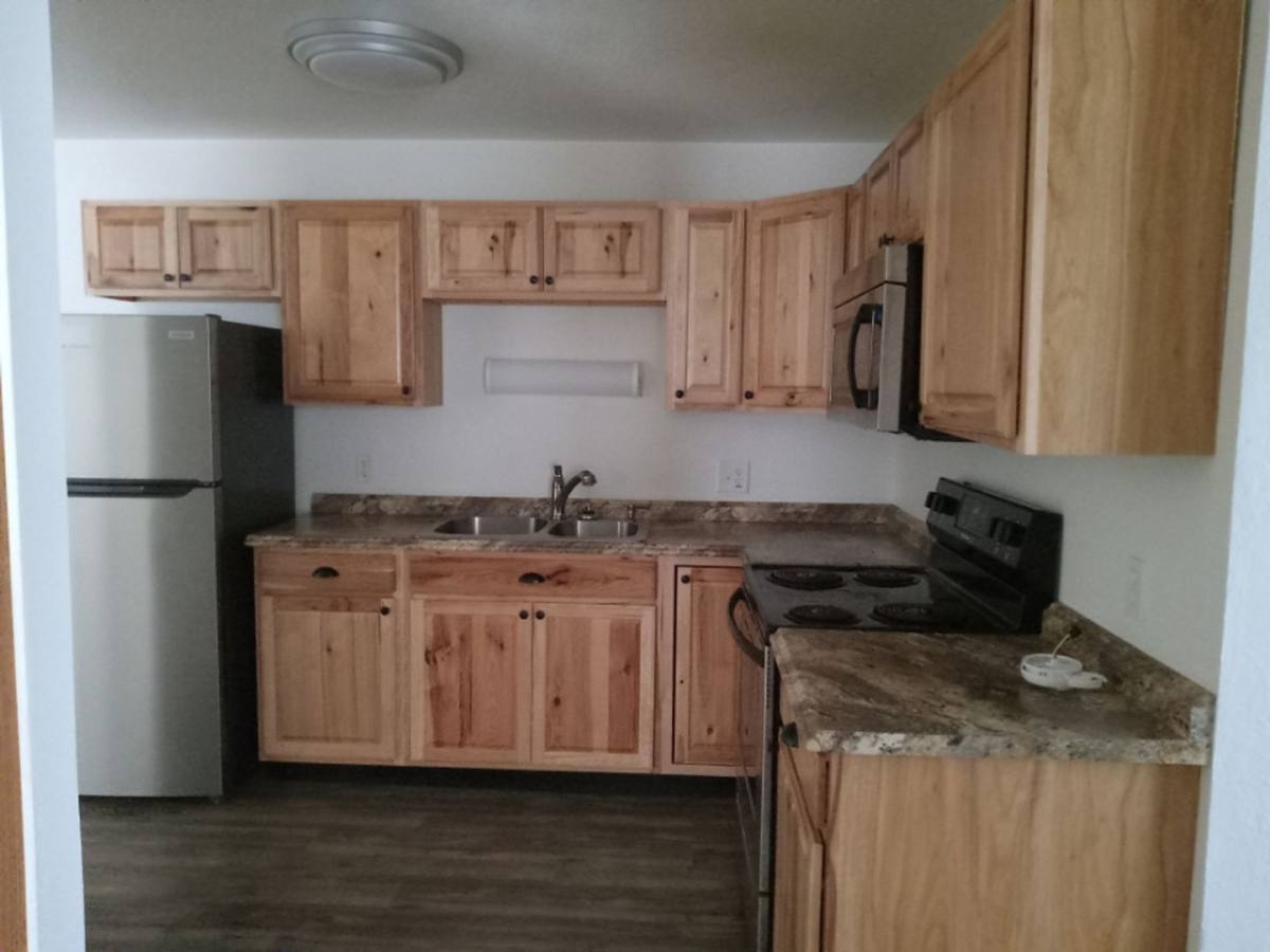 Apartment for rent at 125 Crescent Lake Rd, Saint Clair, MO 63077