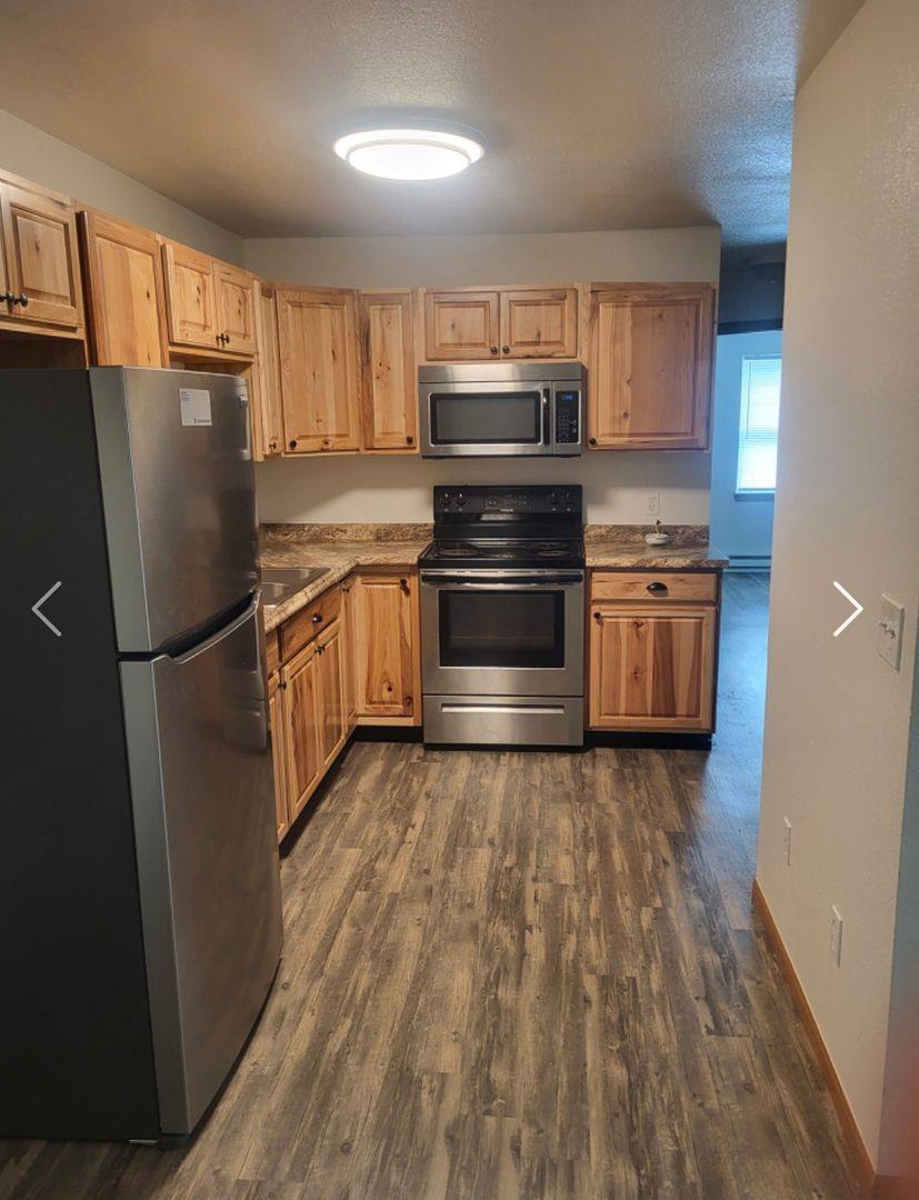 Apartment for rent at 125 Crescent Lake Rd, Saint Clair, MO 63077