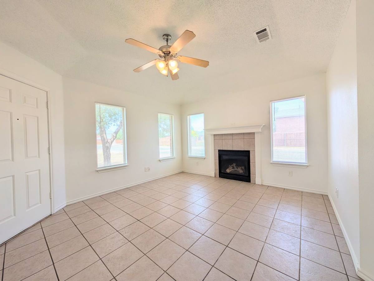 Apartment for rent at 3101 110th St, Lubbock, TX 79423