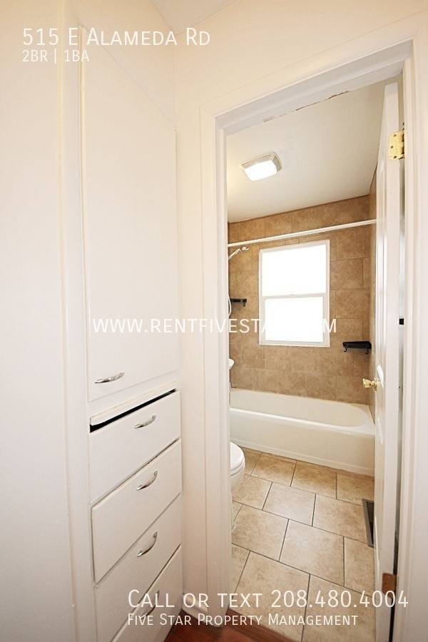 Apartment for rent at 515 E Alameda Rd, Pocatello, ID 83201