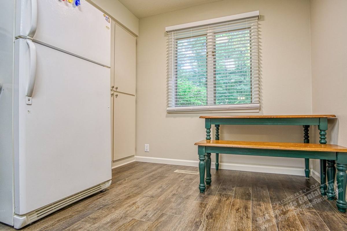 Townhouse for rent at 6 Palo Mastil Lane, Hot Springs Village, AR 71909