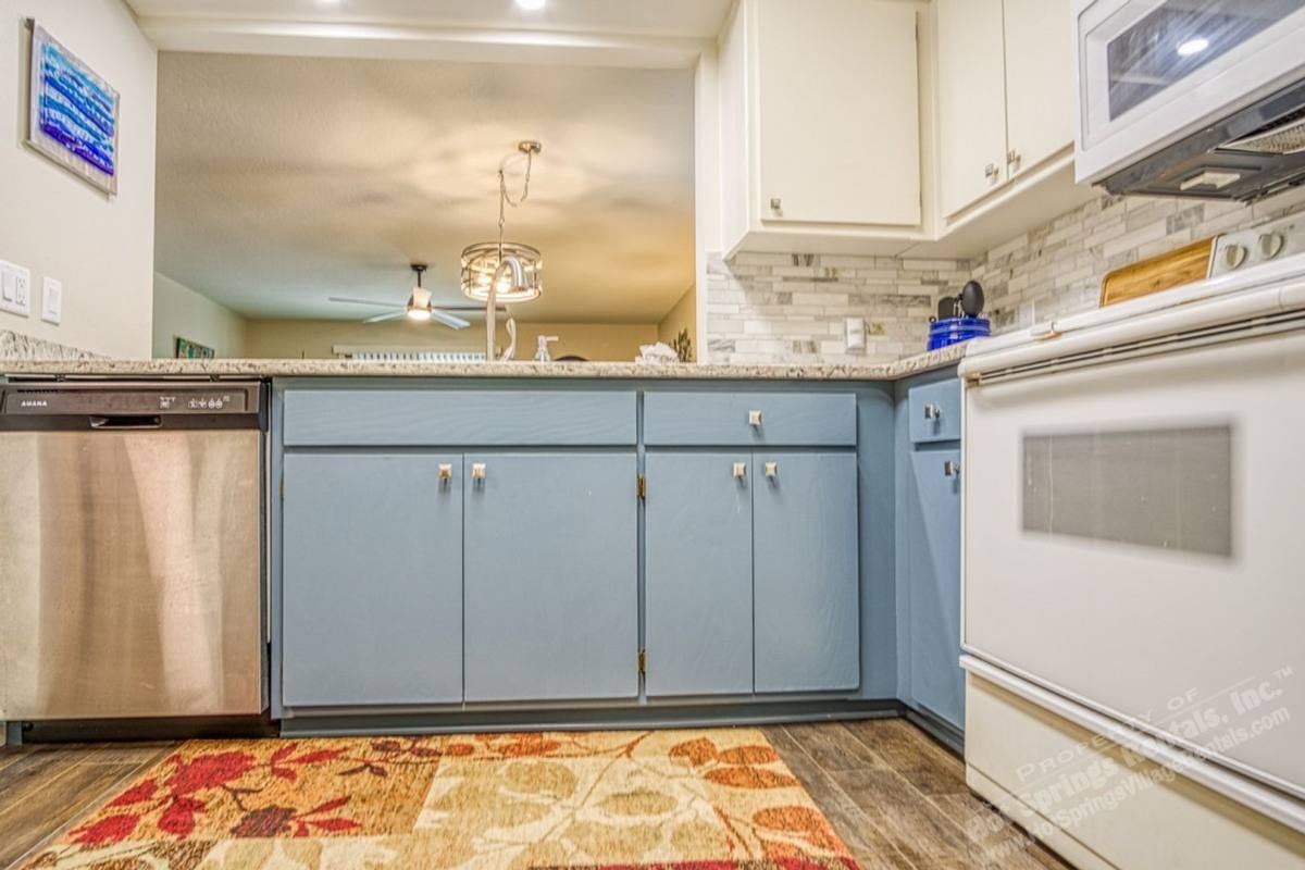 Townhouse for rent at 6 Palo Mastil Lane, Hot Springs Village, AR 71909