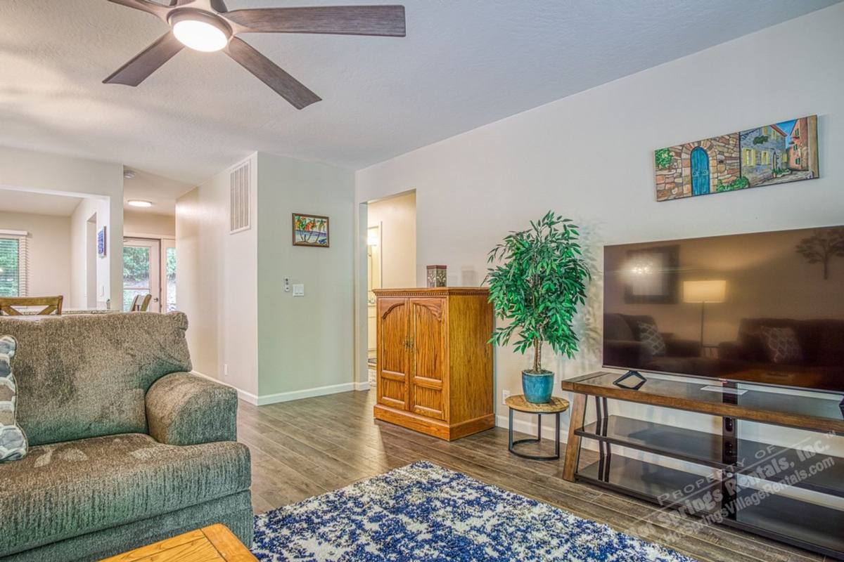 Townhouse for rent at 6 Palo Mastil Lane, Hot Springs Village, AR 71909