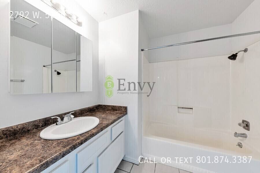 House for rent at 2792 W 5350 S, Roy, UT 84067