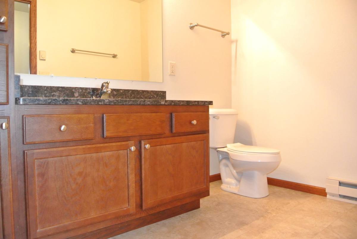 Apartment for rent at 2208 33rd St NW, Minot, ND 58703