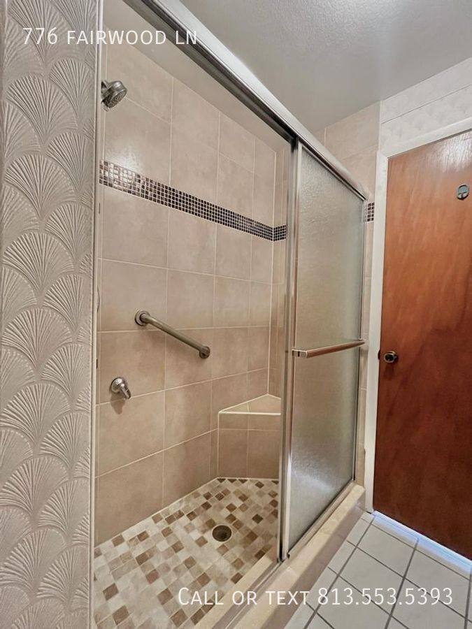 House for rent at 776 Fairwood Lane, Clearwater, FL 33759
