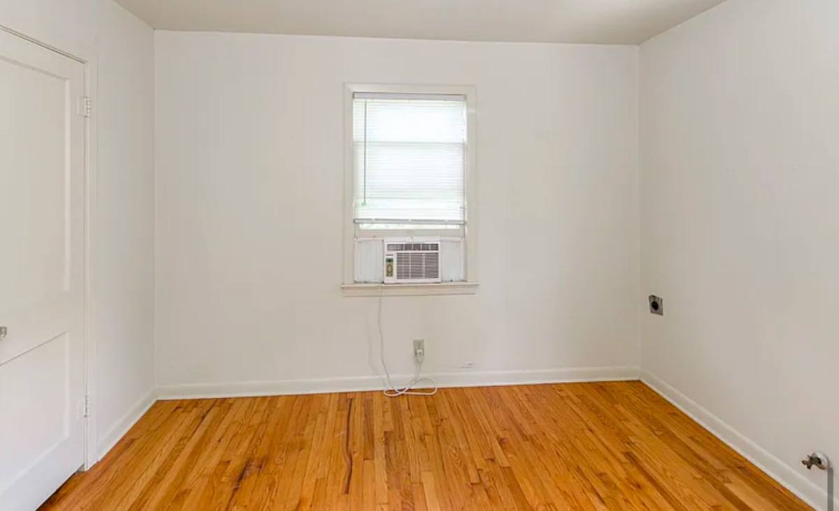 Apartment for rent at 819 Blvd St, Shreveport, LA 71104