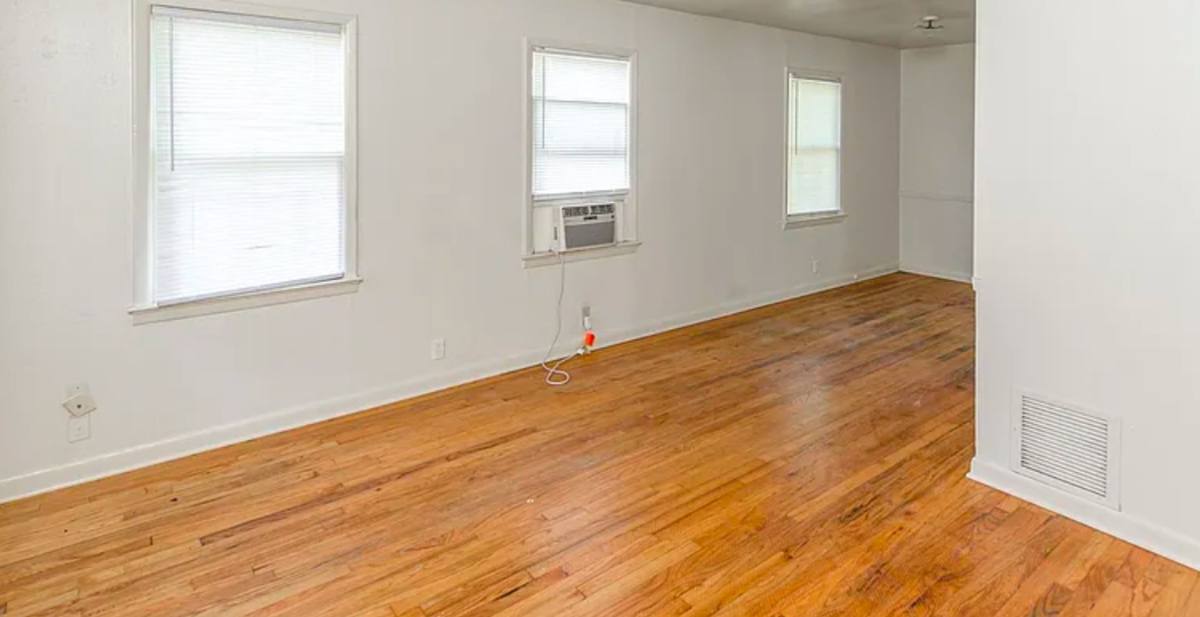 Apartment for rent at 819 Blvd St, Shreveport, LA 71104