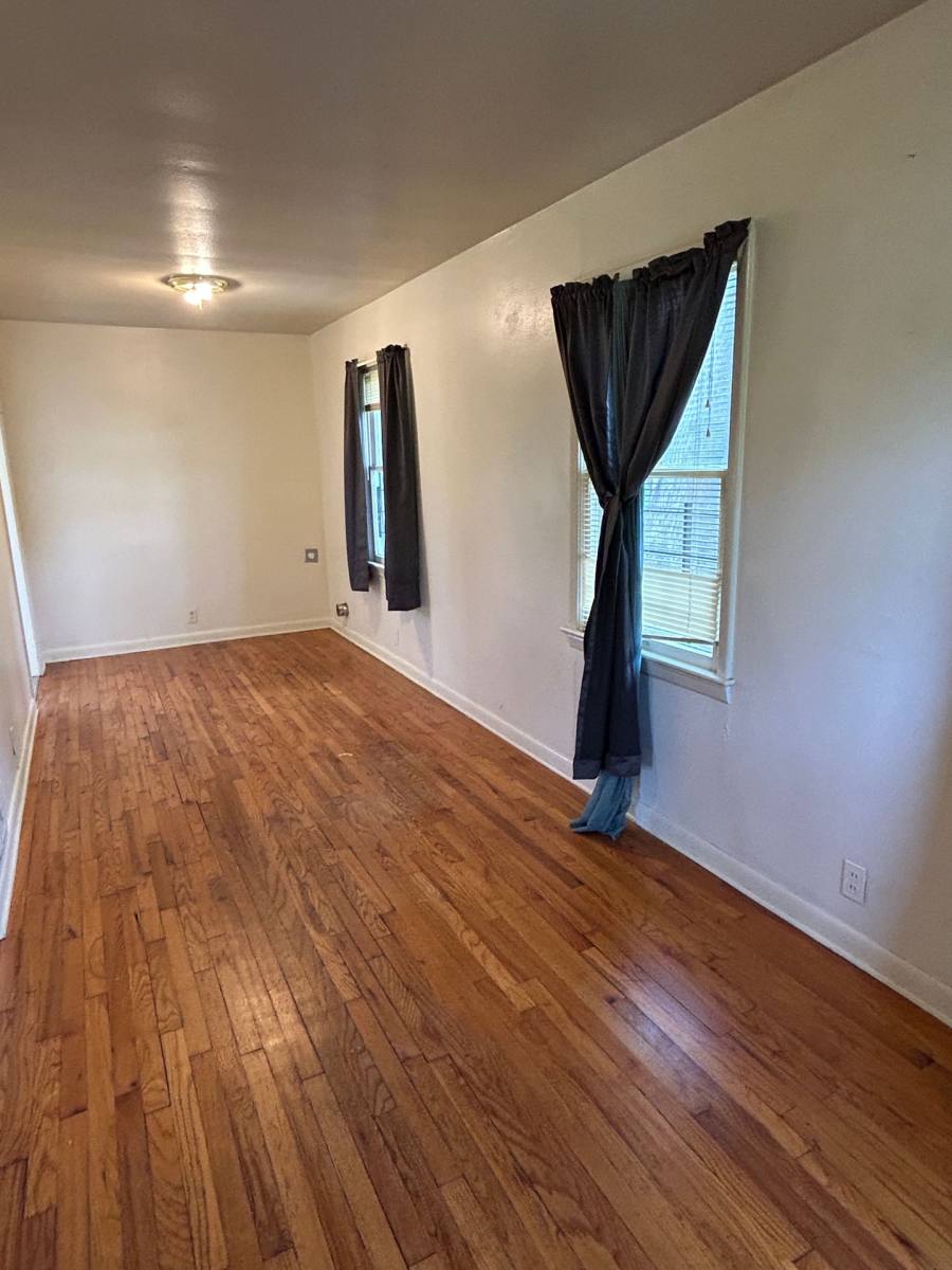Apartment for rent at 819 Blvd St, Shreveport, LA 71104