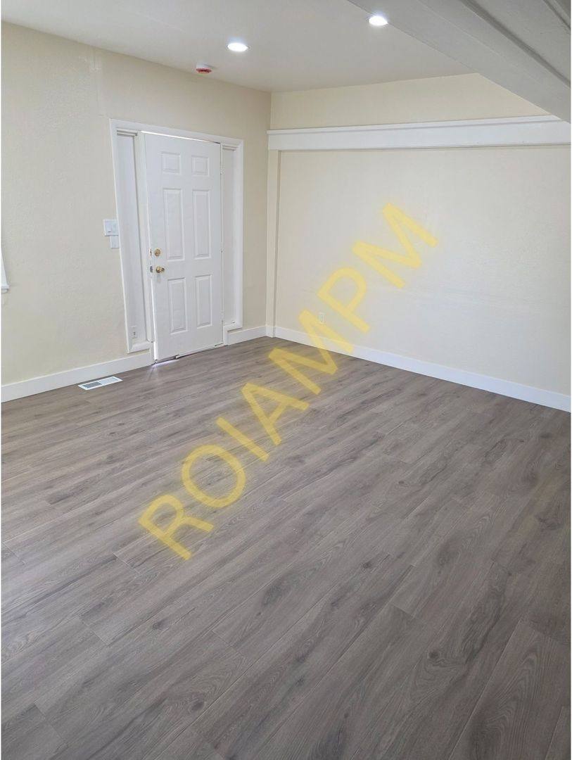 Apartment for rent at 1505 Idanha Ave, American Falls, ID 83211