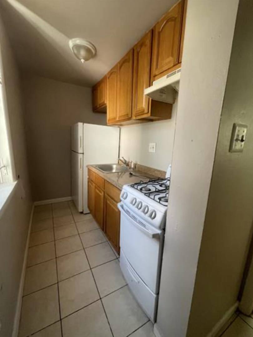 Apartment for rent at 3301 Baring St, Philadelphia, PA 19104