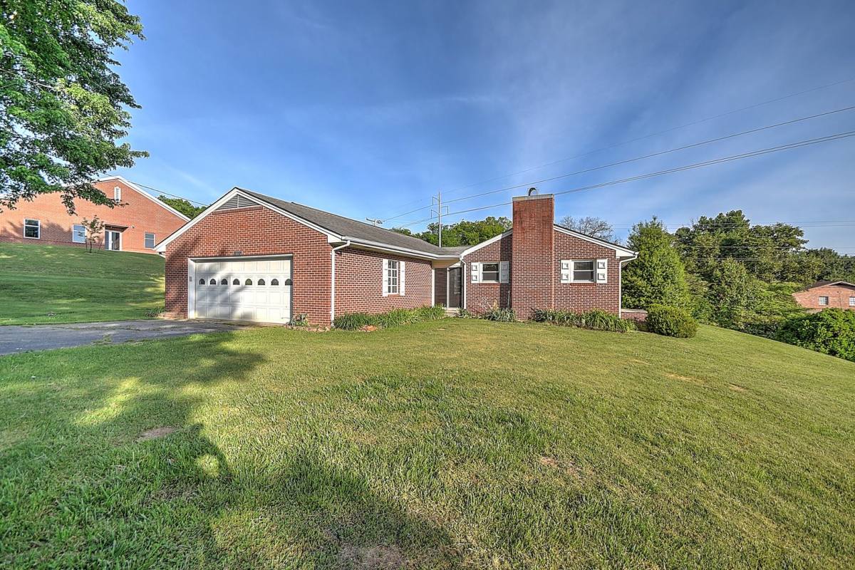 House for rent at 210 Mount Bethel Rd, Greeneville, TN 37745