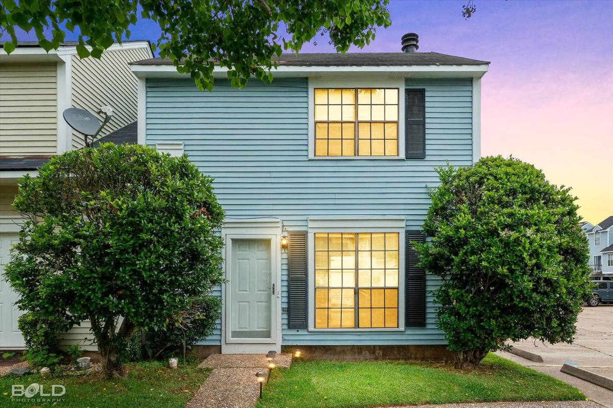 Townhouse for rent at 236 Settlers Park, Shreveport, LA 71115