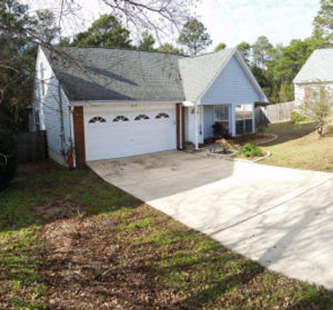 House for rent at 818 Sparkleberry Cove, Niceville, FL 32578