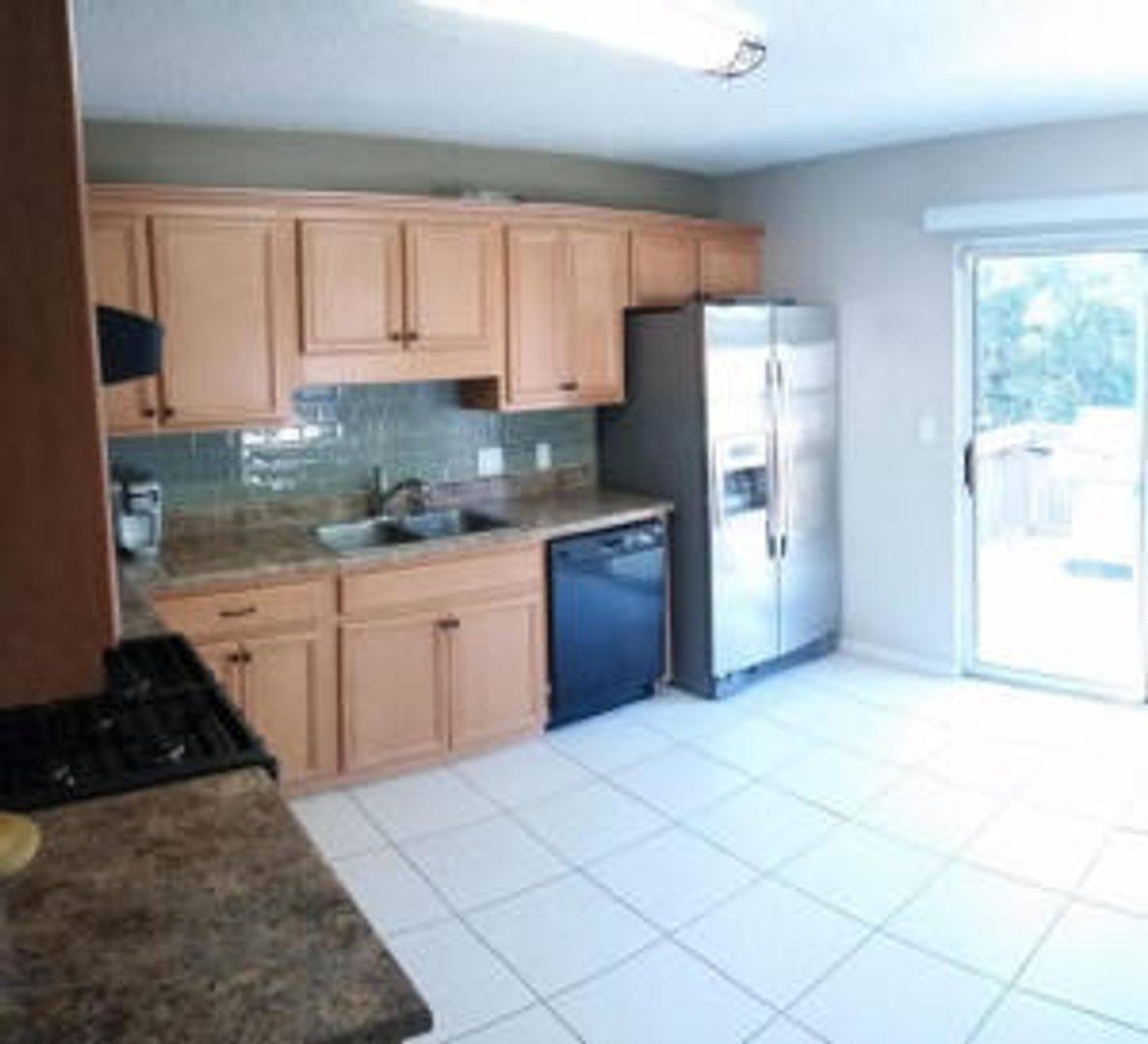 House for rent at 818 Sparkleberry Cove, Niceville, FL 32578