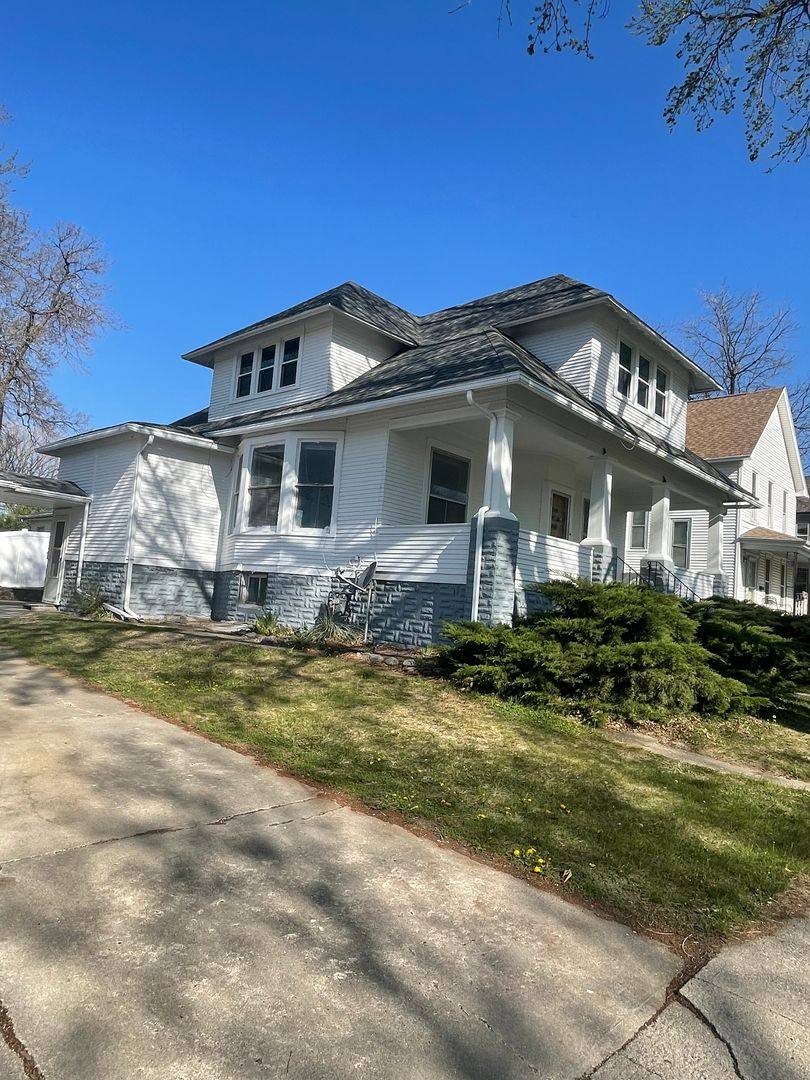 House for rent at 107 N 10th, Norfolk, NE 68701