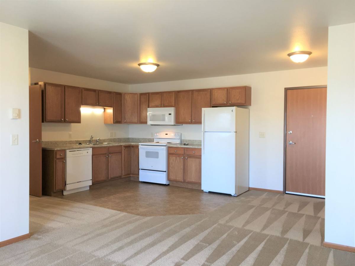 Apartment for rent at 2031 33rd St NW, Minot, ND 58703