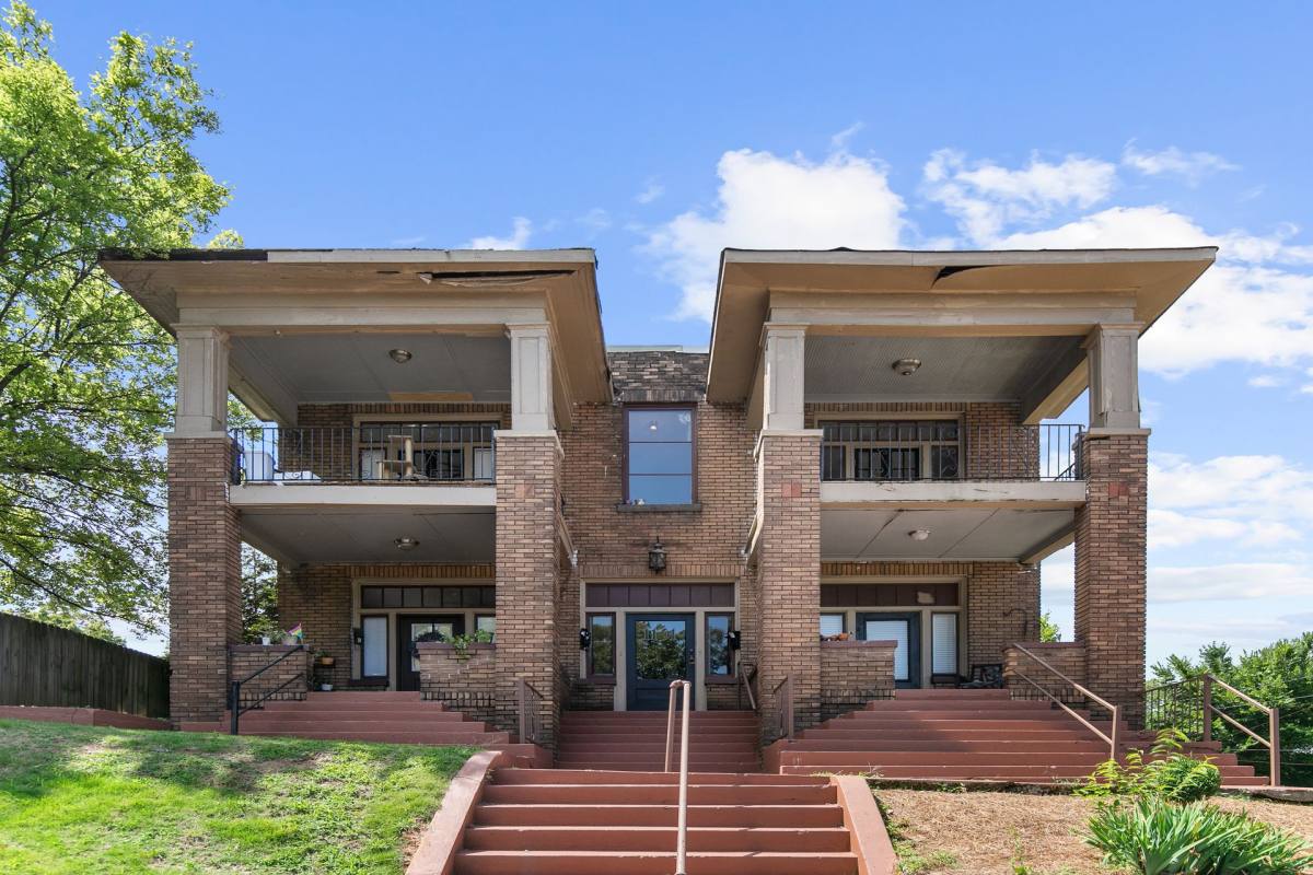 Apartment for rent at 1131 16th Ave S, Birmingham, AL 35205