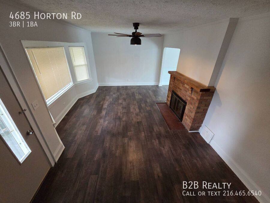 House for rent at 4685 Horton Rd, Cleveland, OH 44125