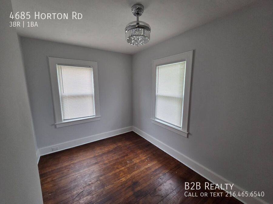 House for rent at 4685 Horton Rd, Cleveland, OH 44125