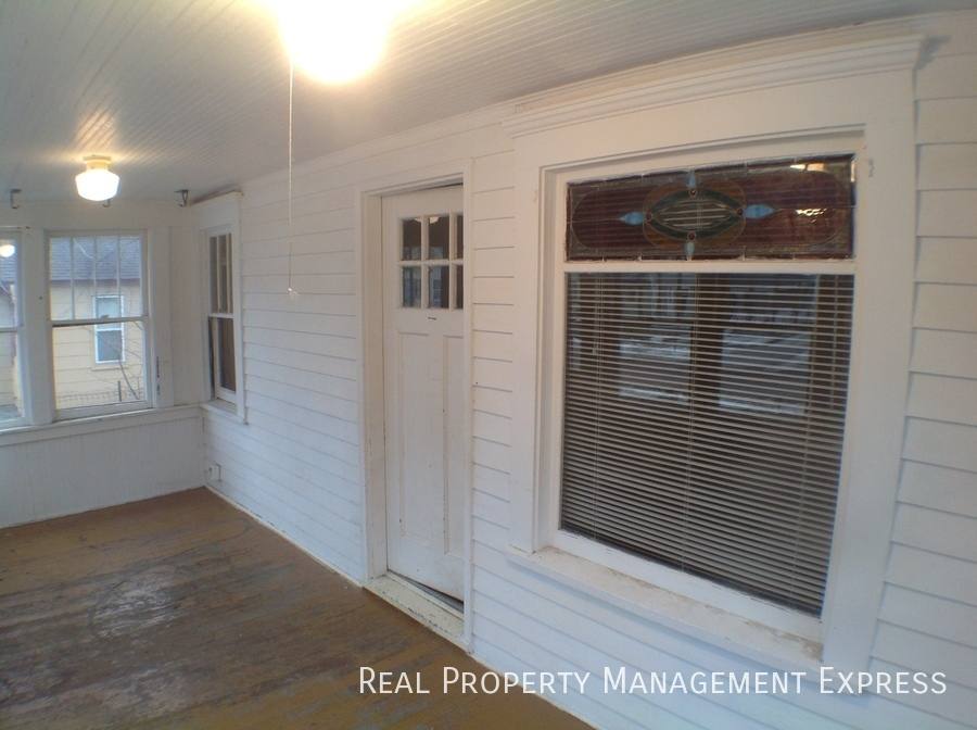 Apartment for rent at 758 S 3rd Ave, Sioux Falls, SD 57104