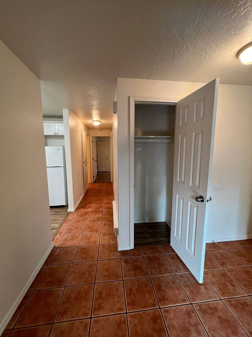 Condo for rent at 3930 Lake Grove Ave, Lake Oswego, OR 97035