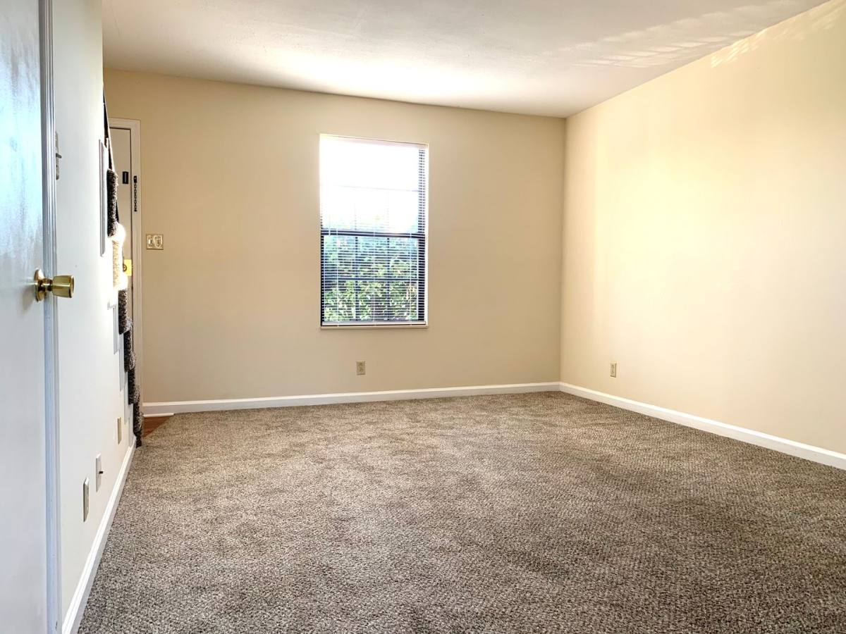 Apartment for rent at 359 Peabody Dr, Clarksville, TN 37042