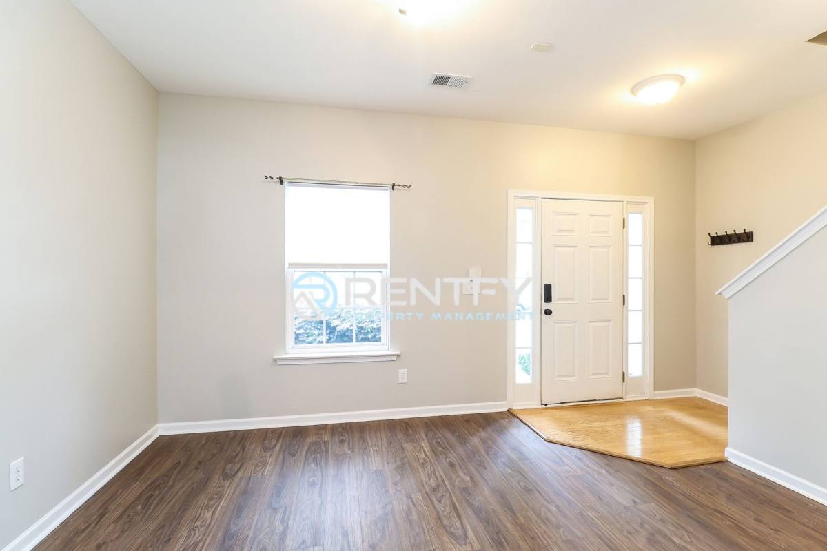 Townhouse for rent at 18478 Streamline Court, Cornelius, NC 28031
