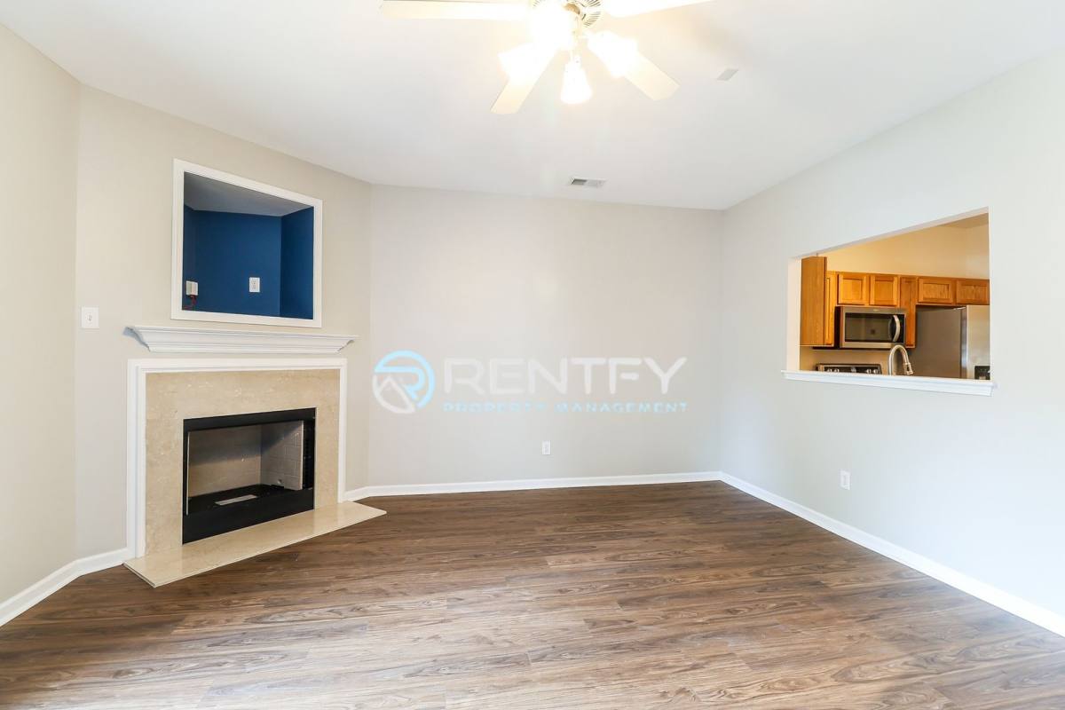 Townhouse for rent at 18478 Streamline Court, Cornelius, NC 28031