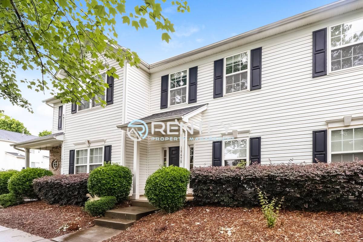 Townhouse for rent at 18478 Streamline Court, Cornelius, NC 28031