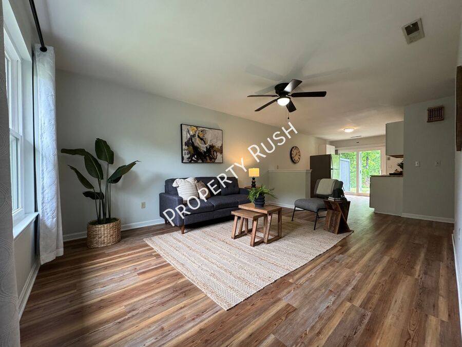 Apartment for rent at 8740 Millard Lee Lane, Chattanooga, TN 37416
